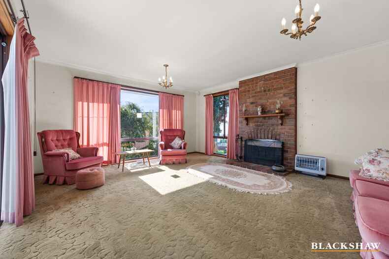 18 Pera Place Red Hill 18 Pera Place Red Hill