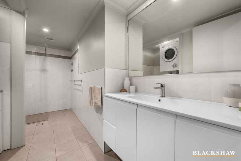 27/11 Ijong Street Braddon 27/11 Ijong Street Braddon