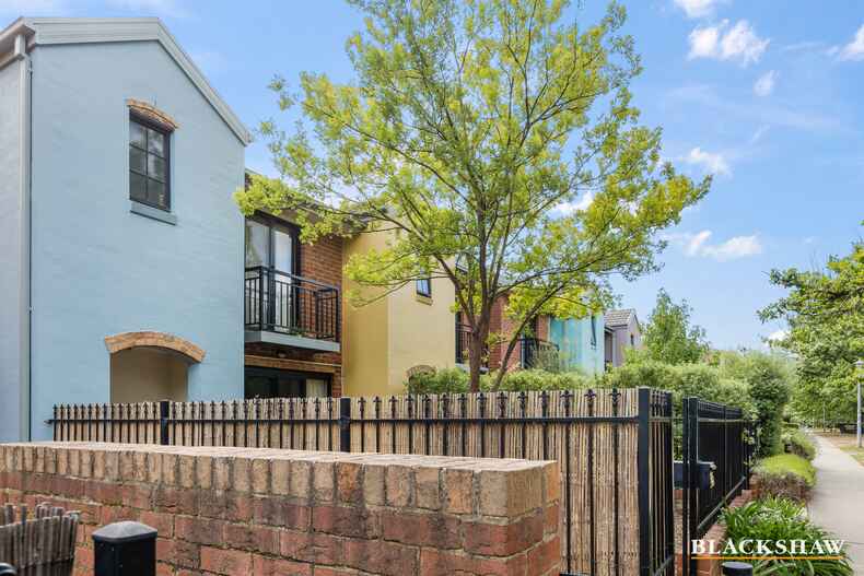 27/11 Ijong Street Braddon 27/11 Ijong Street Braddon