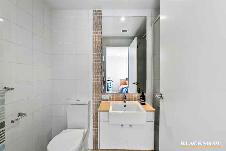 145/64 College Street Belconnen