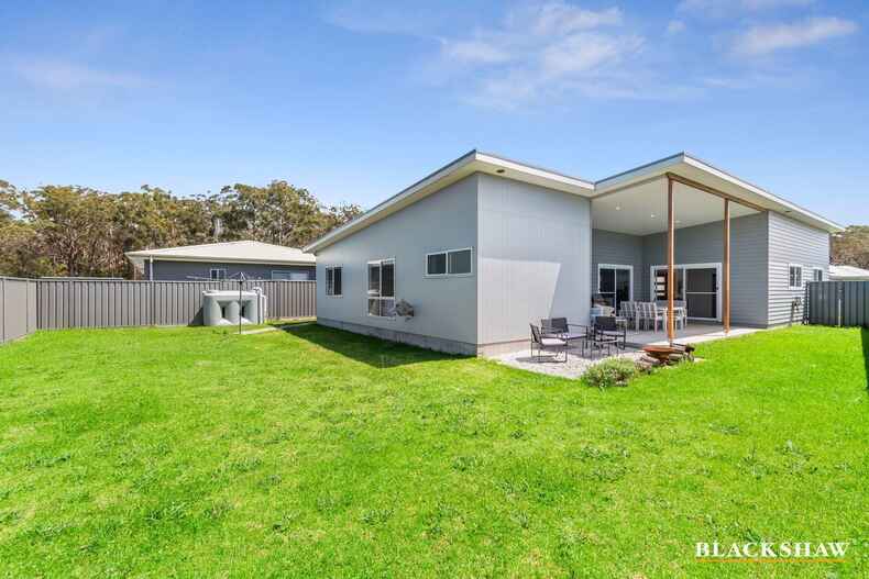 28 Gillan Grove Broulee 28 Gillan Grove Broulee
