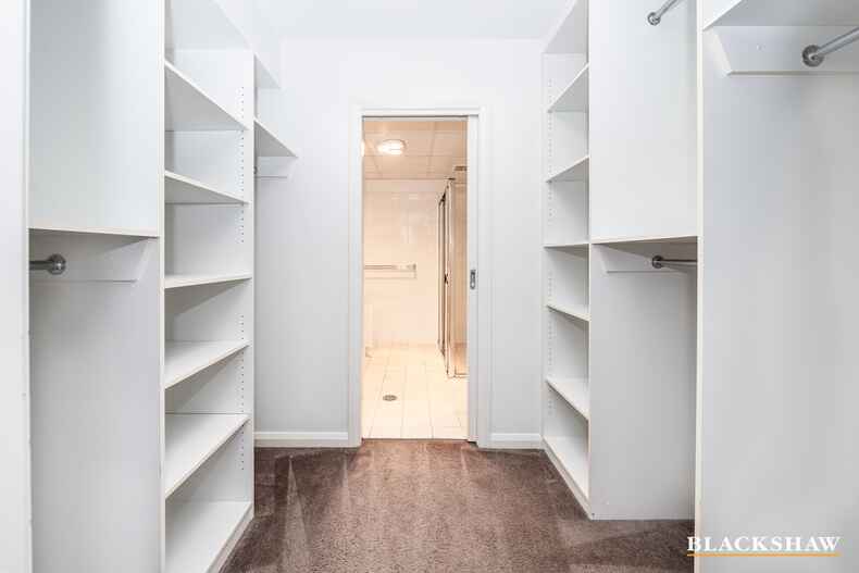 9/7 Eldridge Crescent Garran