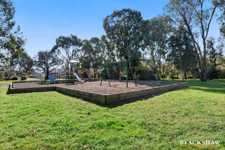 14 Edkins Street Downer