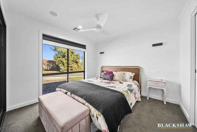 68 Twamley Crescent Richardson 68 Twamley Crescent Richardson