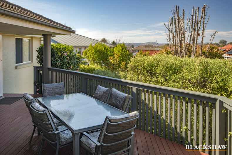 8 Fleetwood-Smith Street Nicholls