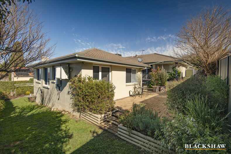 8 Fleetwood-Smith Street Nicholls 8 Fleetwood-Smith Street Nicholls