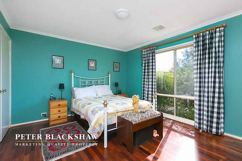 1  Emerson Court Jerrabomberra