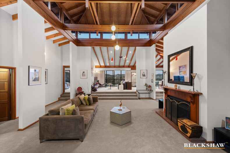 86 Appel Crescent Fadden 86 Appel Crescent Fadden