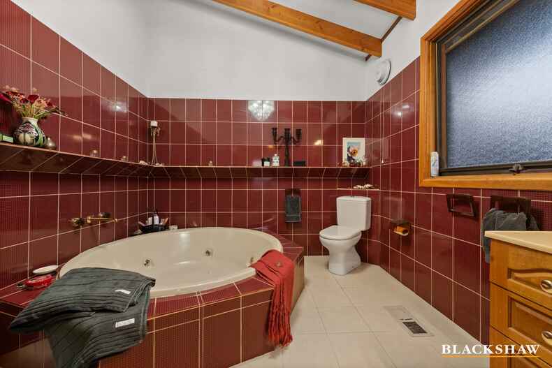 86 Appel Crescent Fadden 86 Appel Crescent Fadden