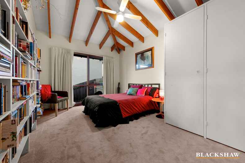 86 Appel Crescent Fadden 86 Appel Crescent Fadden