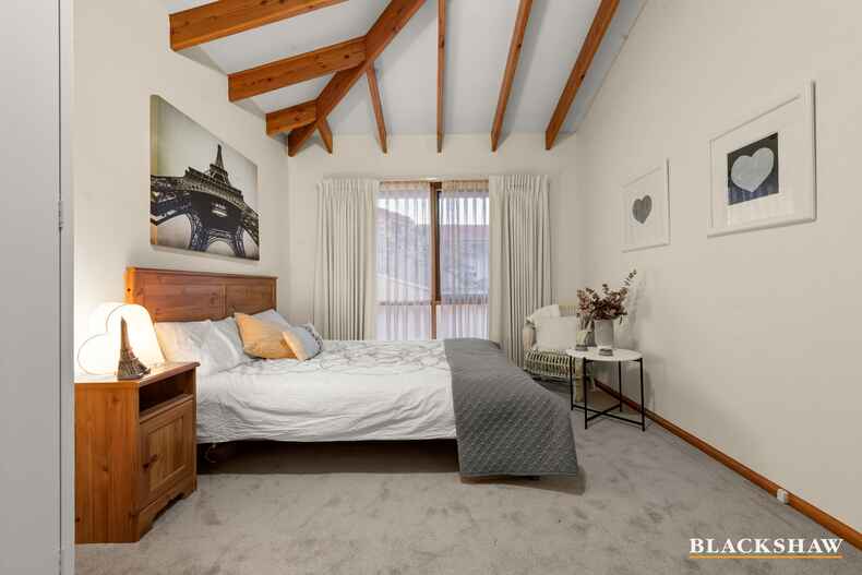 86 Appel Crescent Fadden 86 Appel Crescent Fadden