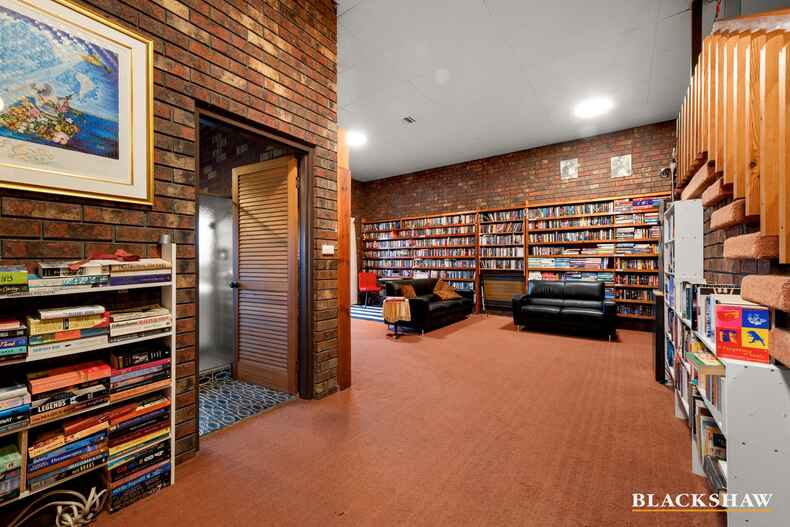 86 Appel Crescent Fadden 86 Appel Crescent Fadden