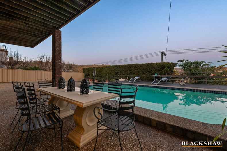 86 Appel Crescent Fadden 86 Appel Crescent Fadden