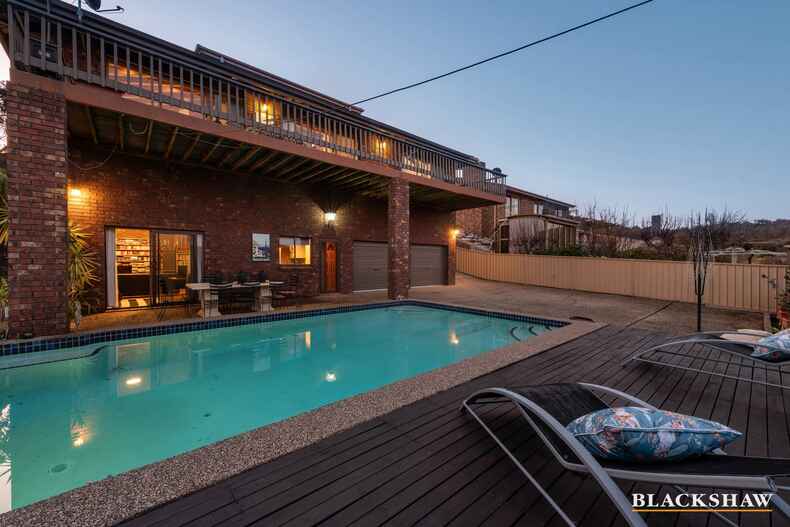 86 Appel Crescent Fadden 86 Appel Crescent Fadden