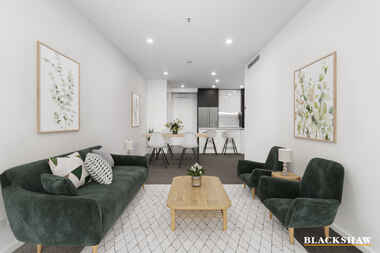 87/7 Light Street Griffith