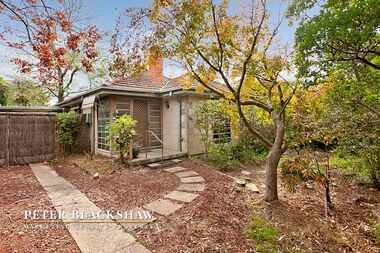 41 Newdegate Street Deakin