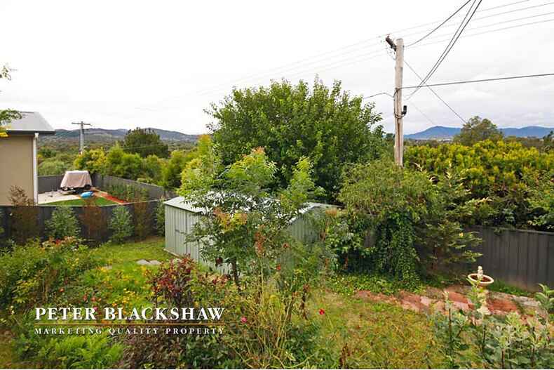 35 Castleton Crescent Gowrie 35 Castleton Crescent Gowrie