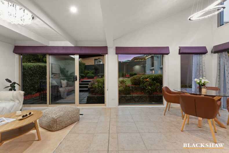 27 Maclagan Street Isaacs