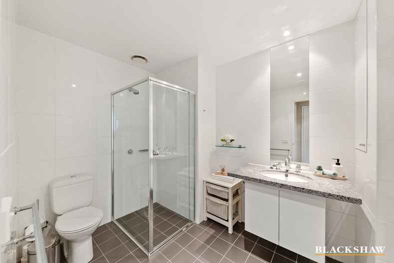 15/3 Bowen Drive Barton