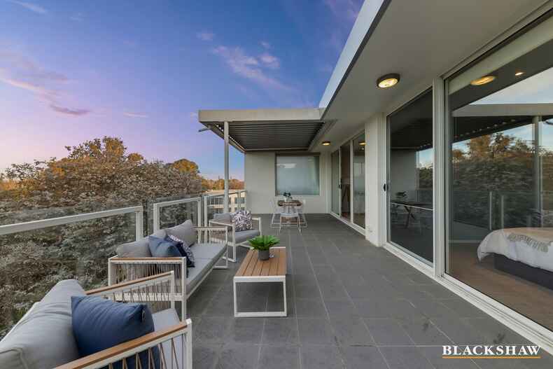 15/3 Bowen Drive Barton