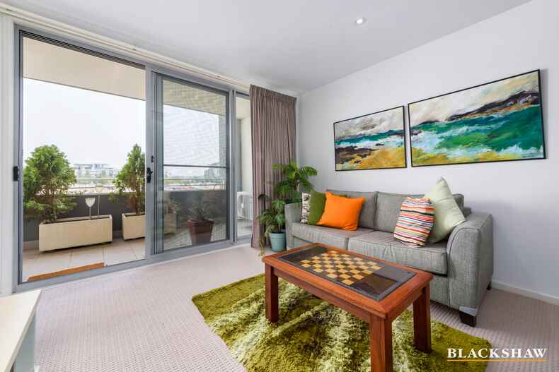 4/71 Giles Street Kingston