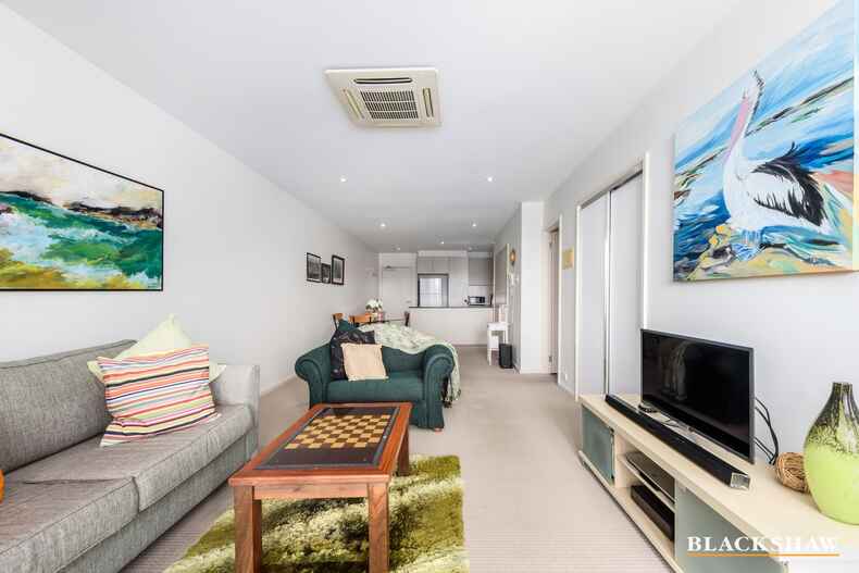 4/71 Giles Street Kingston