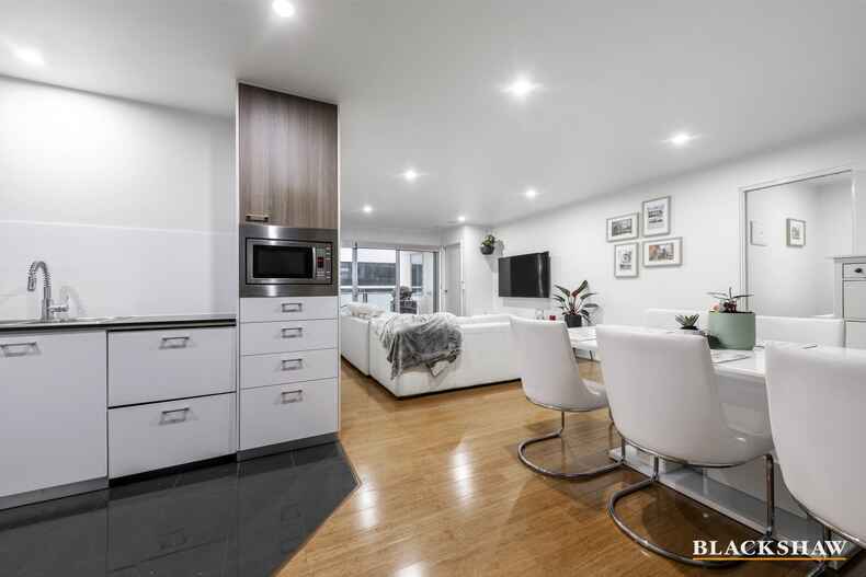 Level 6/95/10 Ipima Street Braddon Level 6/95/10 Ipima Street Braddon