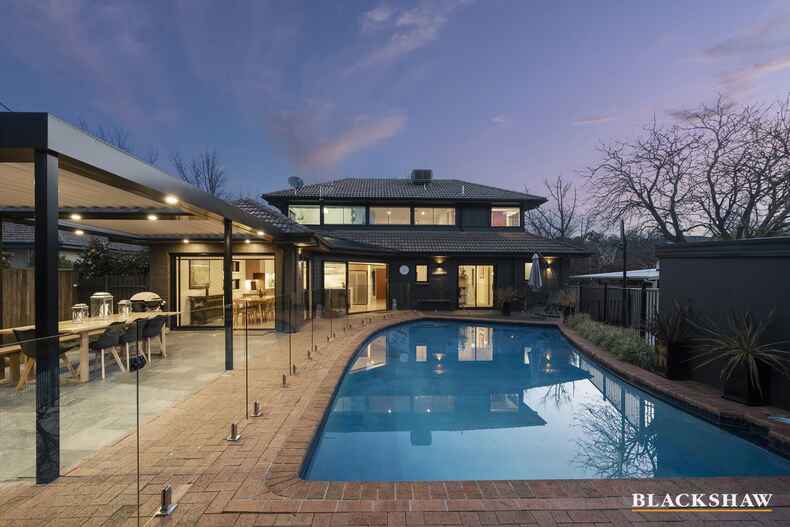 128 Carnegie Crescent Griffith 128 Carnegie Crescent Griffith