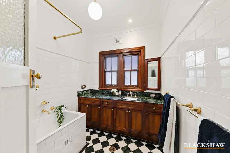9 Belmore Gardens Barton 9 Belmore Gardens Barton