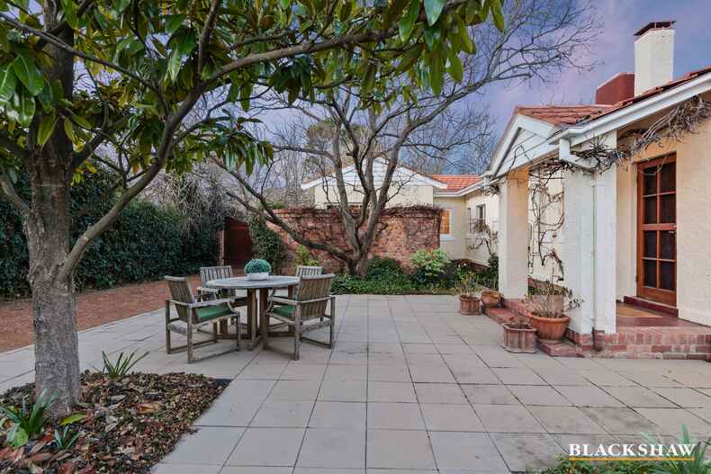 9 Belmore Gardens Barton 9 Belmore Gardens Barton