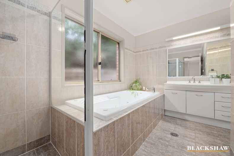 4 Gratton Place Isaacs