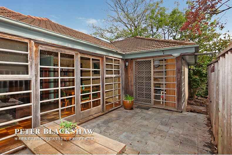 41 Newdegate Street Deakin