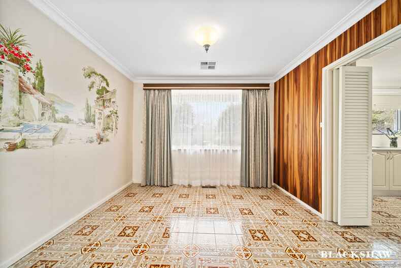 27 Mayo Street Weetangera 27 Mayo Street Weetangera