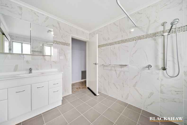 27 Mayo Street Weetangera 27 Mayo Street Weetangera