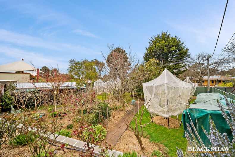 27 Mayo Street Weetangera 27 Mayo Street Weetangera