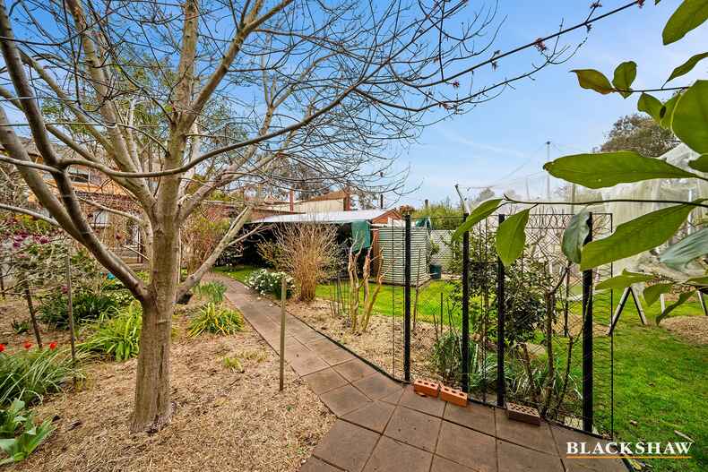 27 Mayo Street Weetangera 27 Mayo Street Weetangera