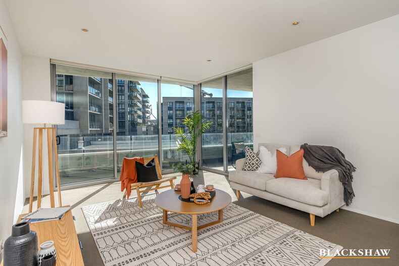 30/5 Burbury Close Barton 30/5 Burbury Close Barton