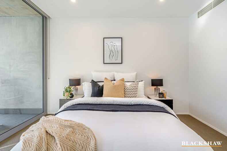 30/5 Burbury Close Barton 30/5 Burbury Close Barton