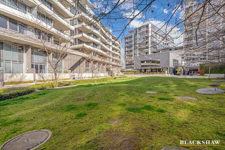 30/5 Burbury Close Barton 30/5 Burbury Close Barton