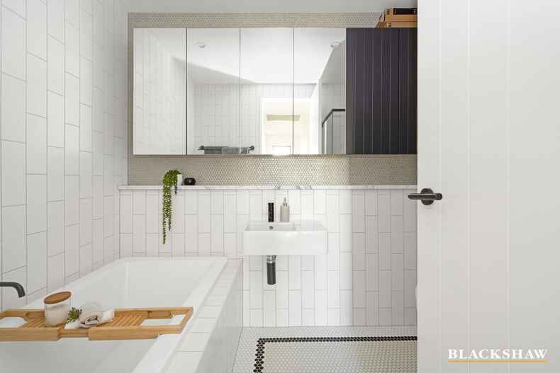 83 Macleay Street Turner