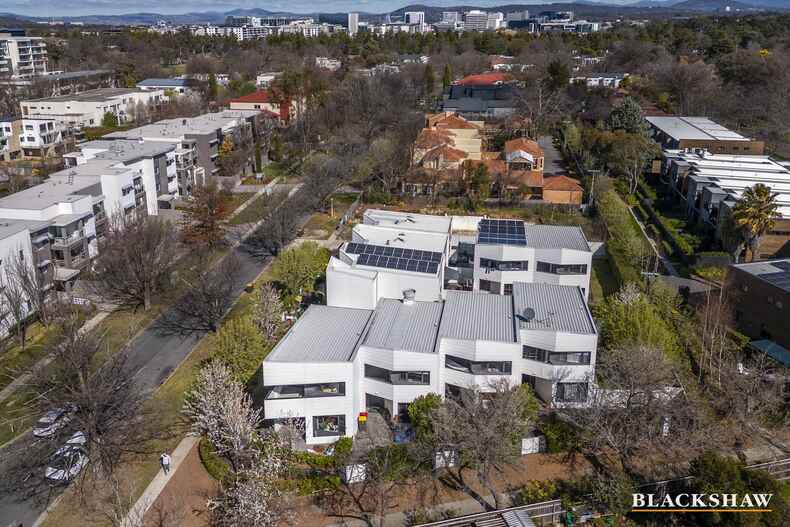 83 Macleay Street Turner