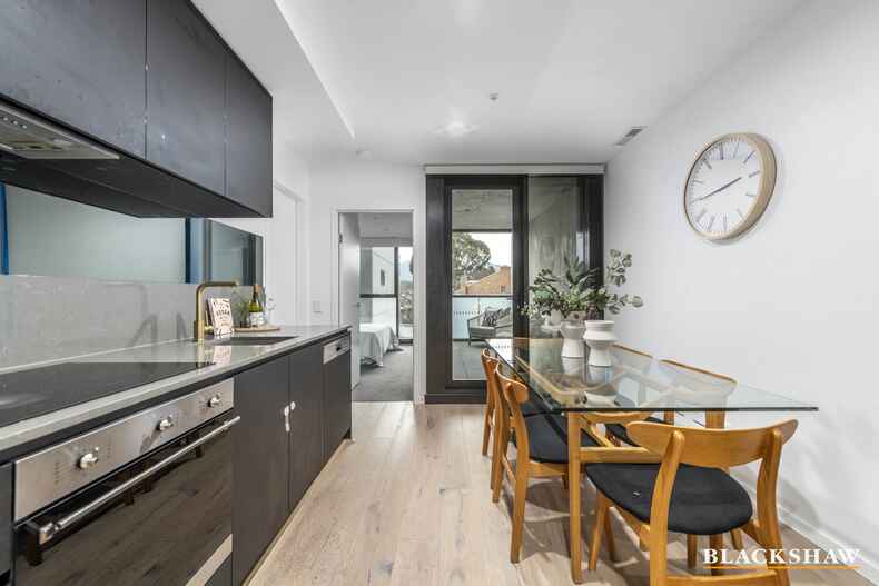 303/81 Cooyong Street Reid