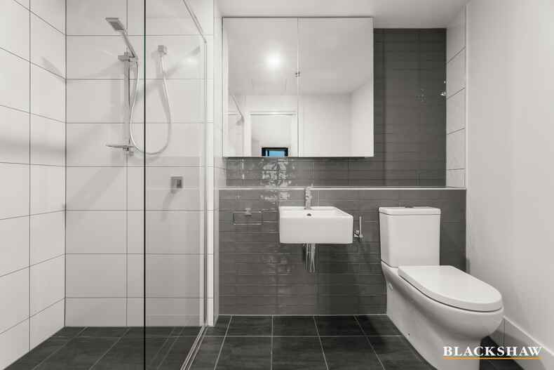 99/1 Anthony Rolfe Avenue Gungahlin 99/1 Anthony Rolfe Avenue Gungahlin