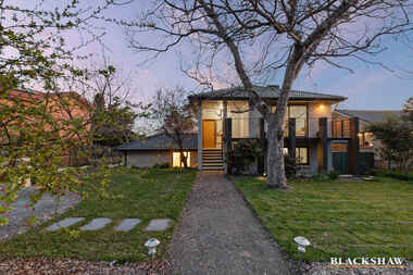 56 Fitchett Street Garran