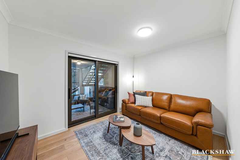 56 Fitchett Street Garran