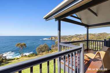 6 Karoo Crescent Malua Bay