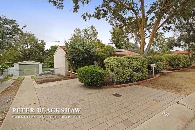 4 Lovegrove Place Kambah 4 Lovegrove Place Kambah