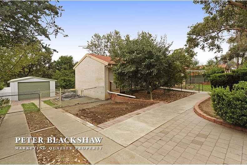 4 Lovegrove Place Kambah 4 Lovegrove Place Kambah