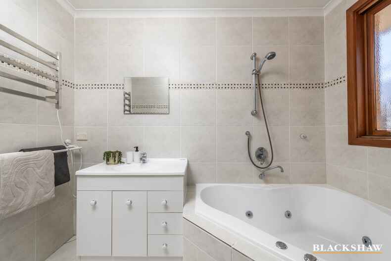 4 Weir Place Higgins