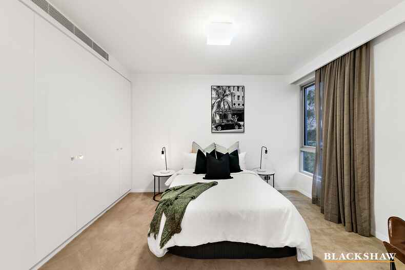 424/2 Grose Street Deakin 424/2 Grose Street Deakin